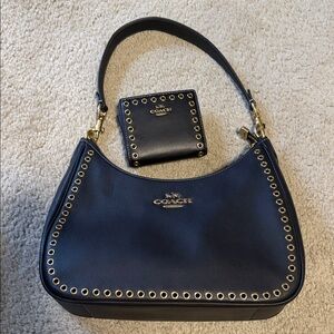 Coach terry hobo Black Leather Grommet Shoulder Bag with Matching Wallet